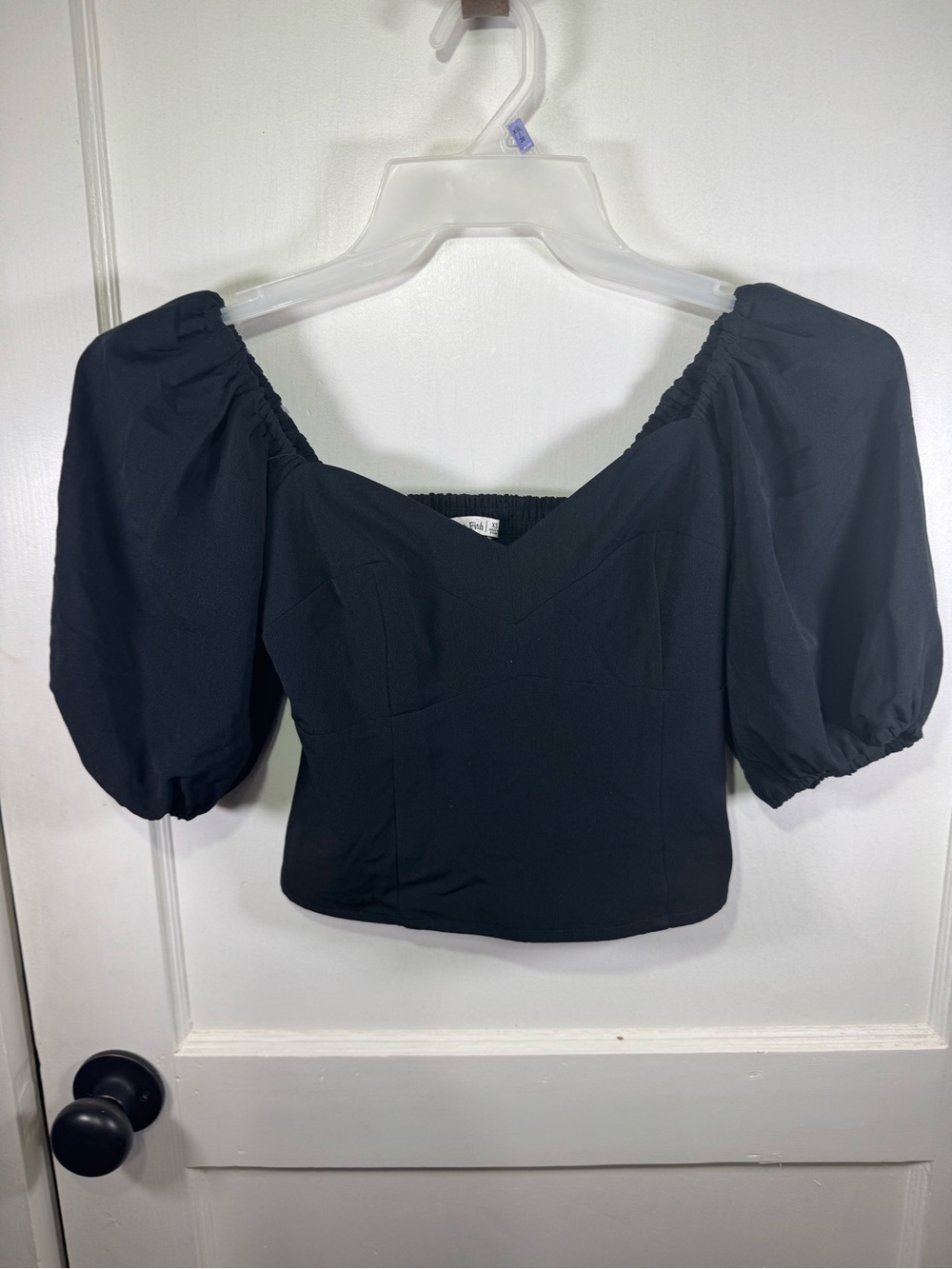 Abercrombie & Fitch Black Puff Sleeve Crop Top